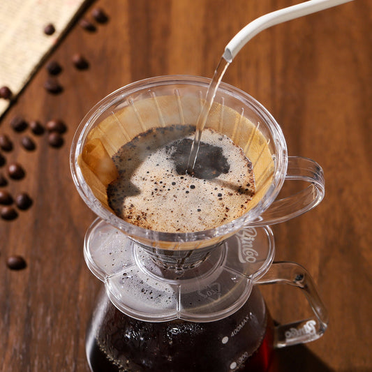 V60 vs Automatic Pour Over Machine: Which Is Better for Home Brewing