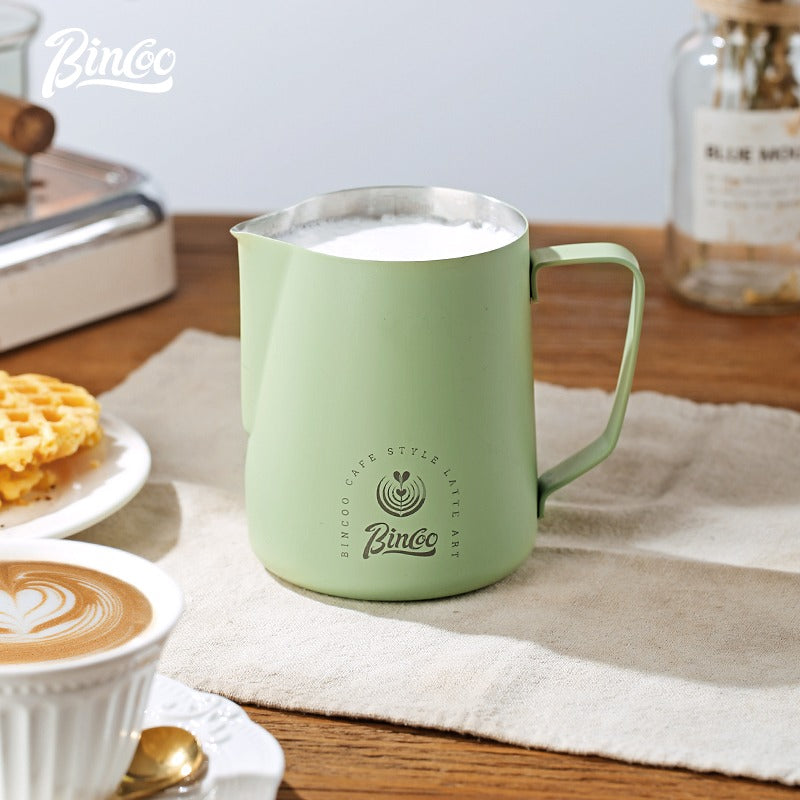 Bincoo GYKF1066 Milk Frothing Pitcher 350ml/12oz,Stainless Steel Latte Art Cup with Dual Arc Spout,Sharp Pouring Tip & Ergonomic Handle for Espresso Coffee Latte Cappuccino