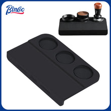 Bincoo GYKF2185  Espresso Tamping Mat- Barista Fast-Tamp Mat – Corner Silicone Espresso Tamping Station with Tamper Holder (Fits 54mm/58mm Portafilters, Non-Slip) (Black)