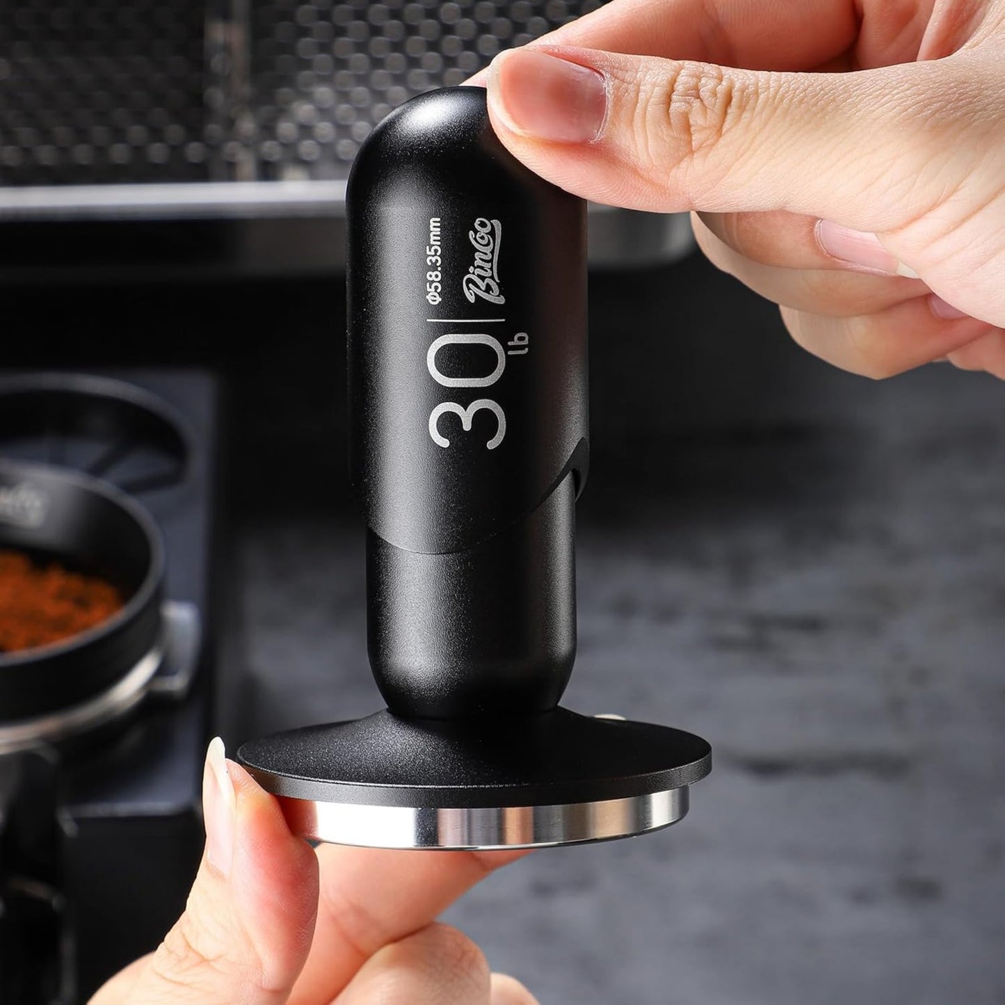 Bincoo Espresso Coffee Tamper 51mm,30lb Spring-Loaded Calibrated Tamper-Stainless Steel Base Espresso Coffee Tamper for Barista Home Coffee Espresso Accessories (Black, 51mm)
