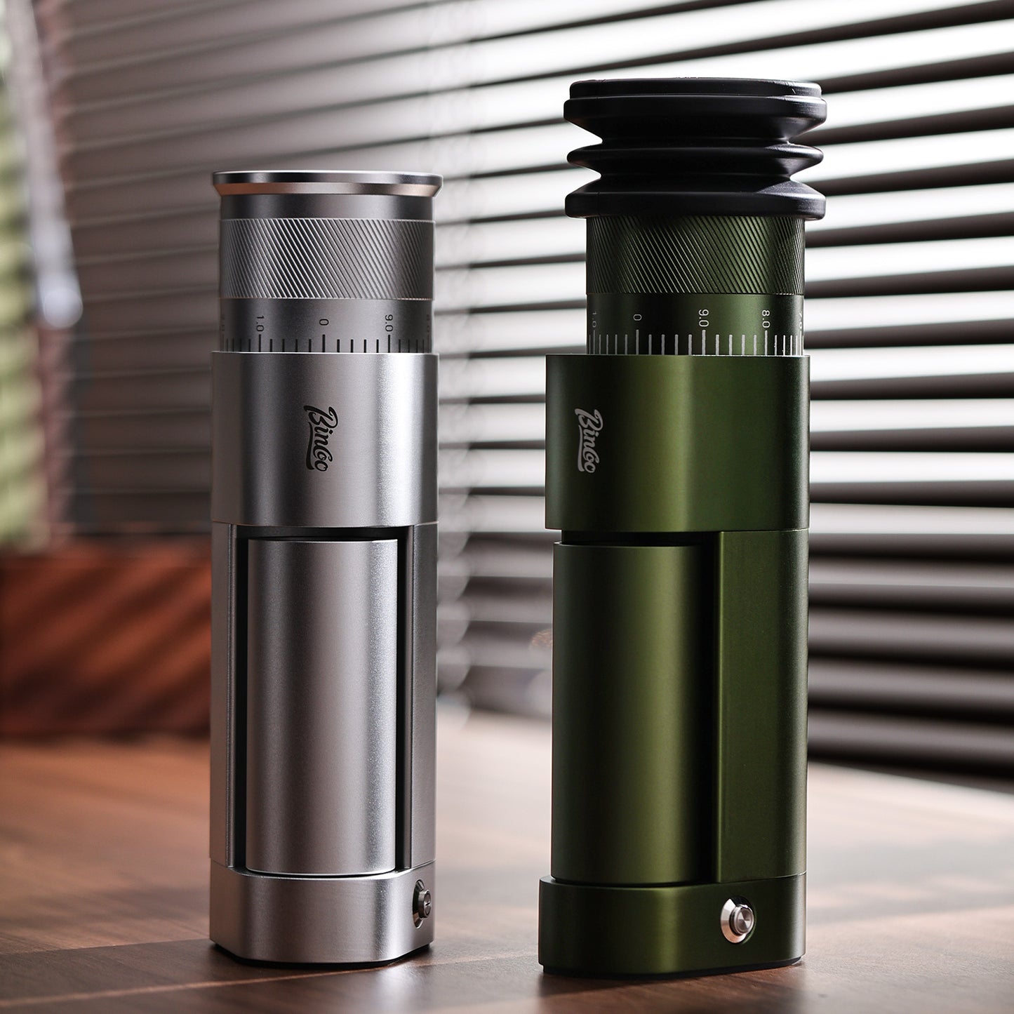 Bincoo DM09 Electric Coffee Grinder with CNC Steel Burr,Stepless Adjustable Settings Coffee Bean Grinder, Compact Design, Quiet Operation – For Espresso,Pour Over,French Press(Green)