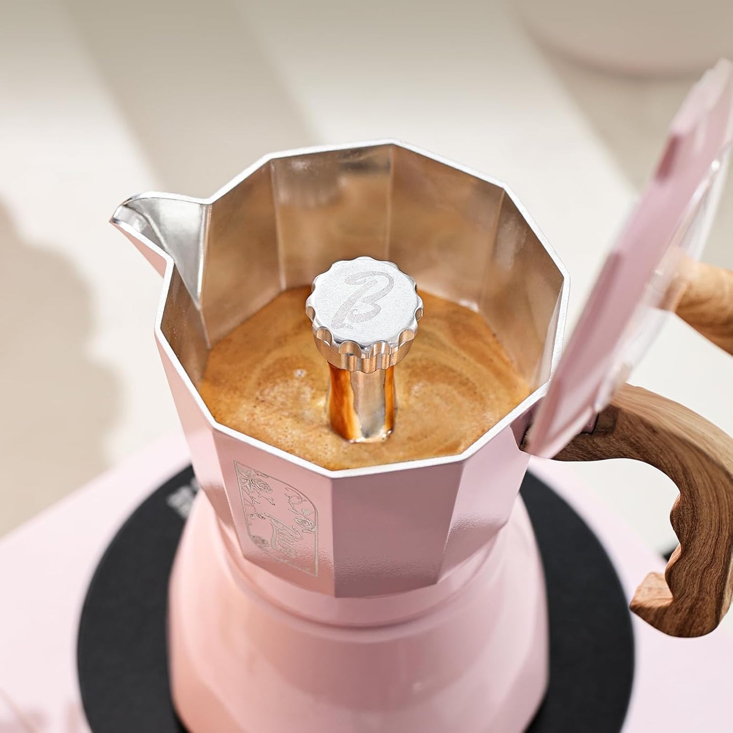 Bincoo Pink Espresso Maker Stovetop - Classic Aluminum Italian Coffee Maker,4 Cups Moka Pot for Italian and Cuban Café Brewing, Double Valve Extraction (Pink, 4 Cups)