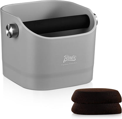 Bincoo GYKF2270 Square Coffee Knock Box 0.8L – ABS Espresso Knock Bin with Non-Slip Base, Wide 4.6" Slanted Opening & Detachable Silicone Knock Bar for Easy Cleaning and Quiet Use(Black square)