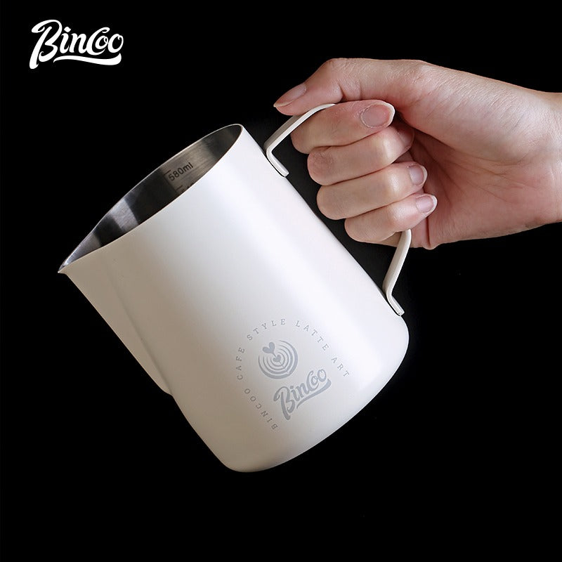 Bincoo GYKF1066 Milk Frothing Pitcher 350ml/12oz,Stainless Steel Latte Art Cup with Dual Arc Spout,Sharp Pouring Tip & Ergonomic Handle for Espresso Coffee Latte Cappuccino
