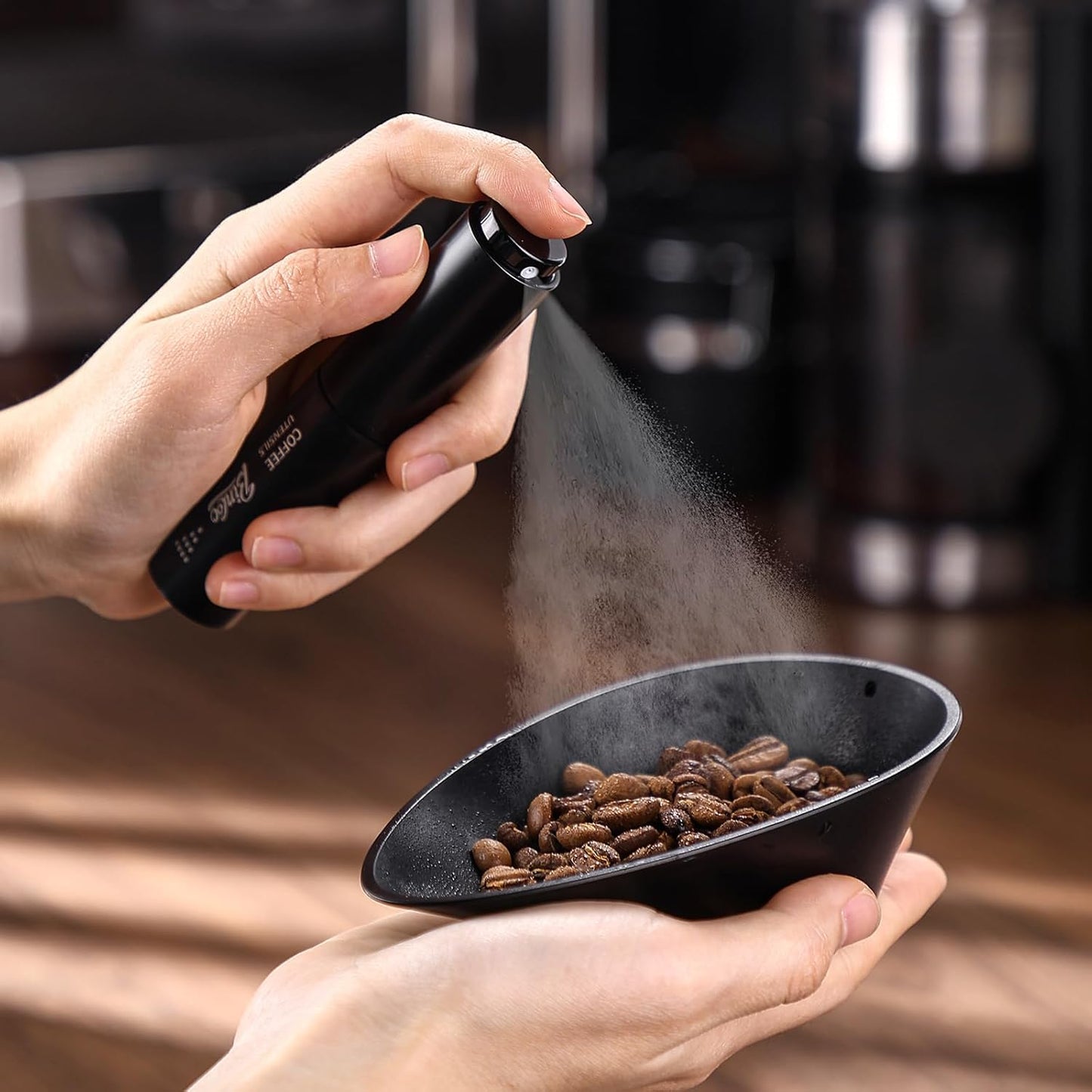 Bincoo GYKF1302 Coffee Spray Bottle - 10ml Capacity Coffee Bean Sprayer, Anti-static Coffee Bean Spritzer, Small and Portable for Travel (Black)