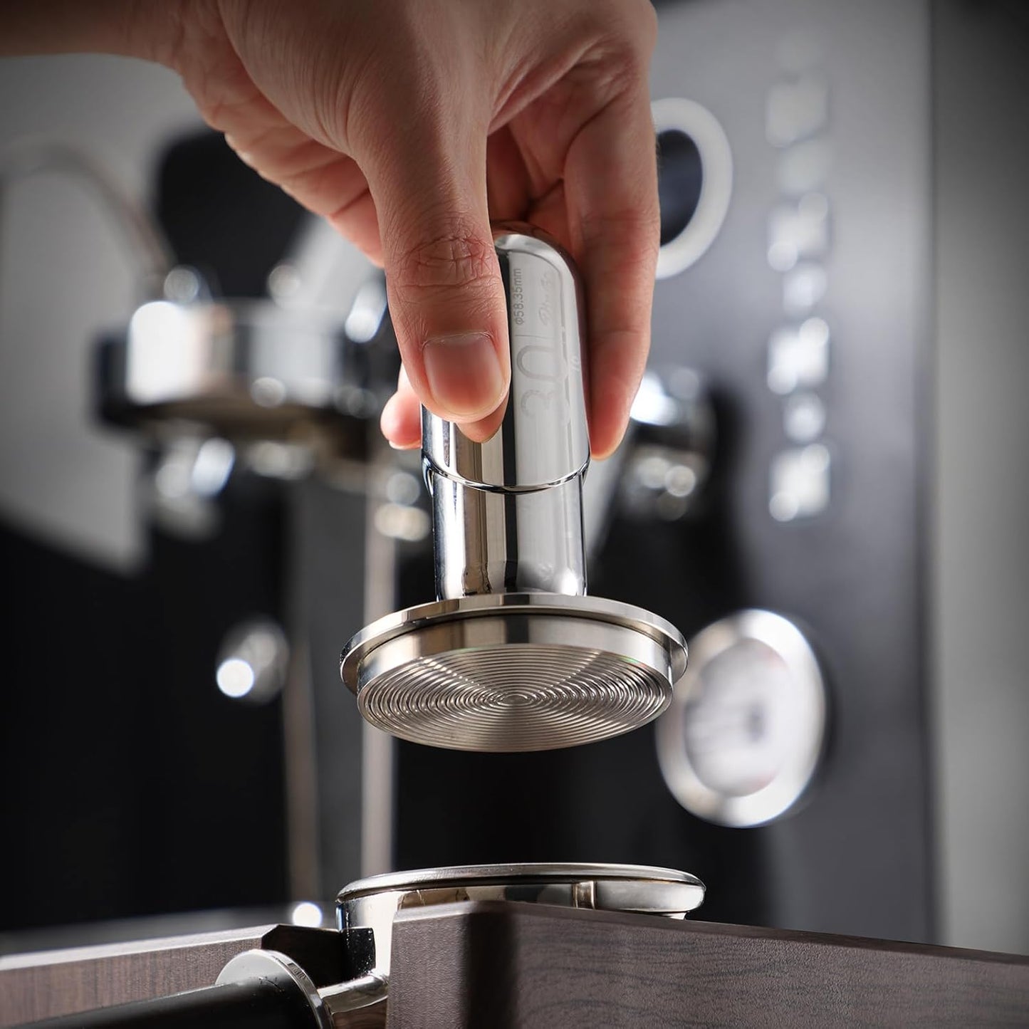51mm Calibrated Espresso Tamper, 30lb Consistent Pressure Coffee Tamper, Calibrated Tamper for Espresso Machine, Spring Loaded Tamper with Stainless Steel Thread Base (Silver, 51mm)