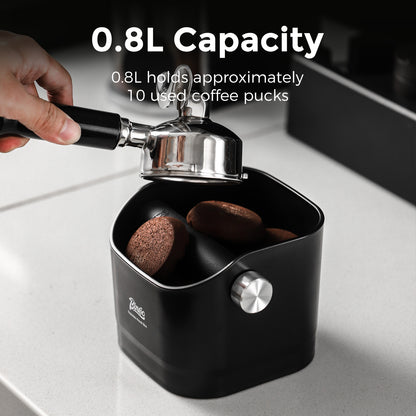 Bincoo GYKF2270 Square Coffee Knock Box 0.8L – ABS Espresso Knock Bin with Non-Slip Base, Wide 4.6" Slanted Opening & Detachable Silicone Knock Bar for Easy Cleaning and Quiet Use(Black square)