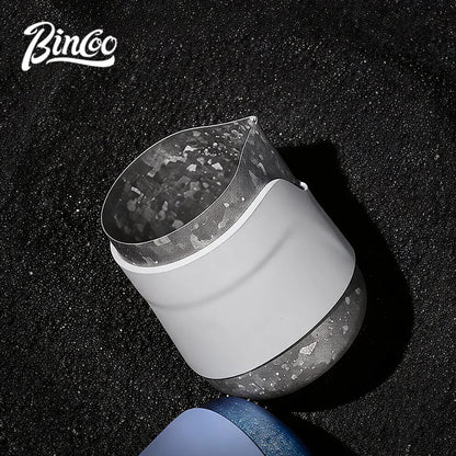 Bincoo Handleless Titanium Frothing Pitcher – Round Spout Latte Art Cup with Measuring Scale, Home Barista Tool