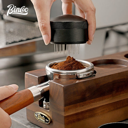 BINCOO Coffee Powder Needle Adjustable Rotary Powder Distributor Evenly Distributed Powder Needle Coffee Utensils 51/58MM