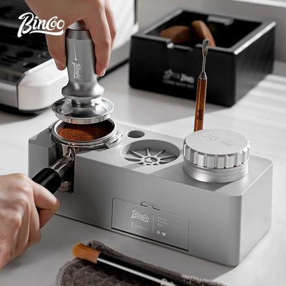BINCOO Coffee Base Set Coffee Press Hammer Cloth Powder Dispenser 3 Piece Coffee Maker Handle Storage Base Espresso Appliances 51/58MM