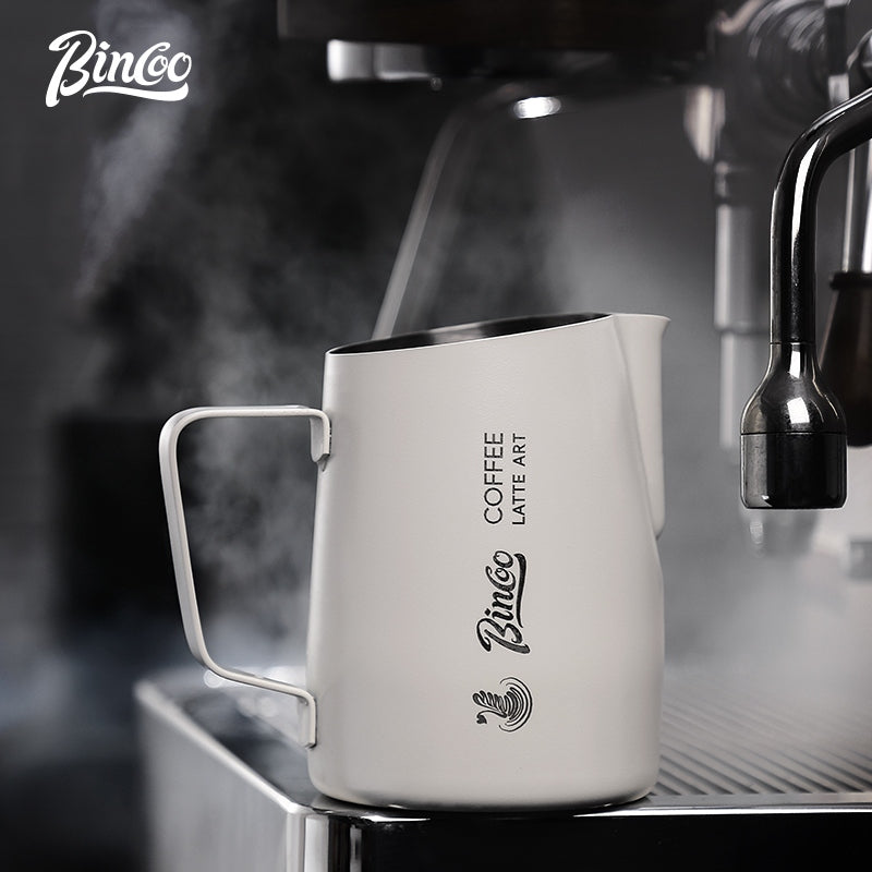 BINCOO Swan Latte Art Vat Pointed-mouth Embossed Coffee Pull Flower Cup Milk Jar Milk Foam Cup for Household Office and Coffee Shop 420ML