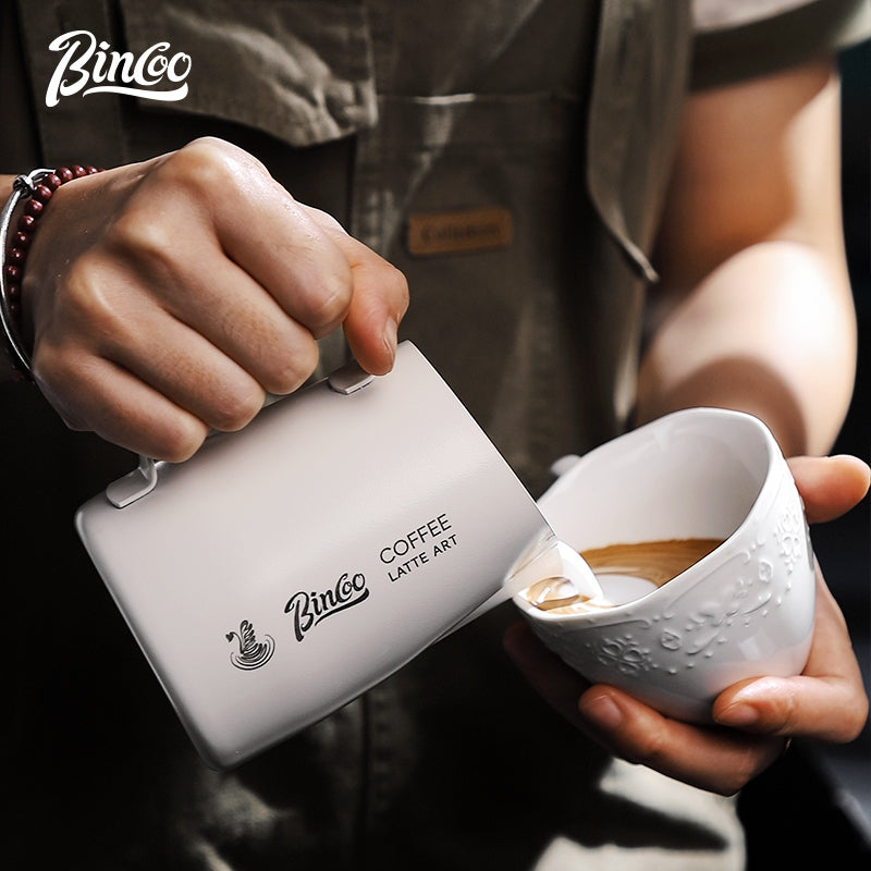 BINCOO Swan Latte Art Vat Pointed-mouth Embossed Coffee Pull Flower Cup Milk Jar Milk Foam Cup for Household Office and Coffee Shop 420ML