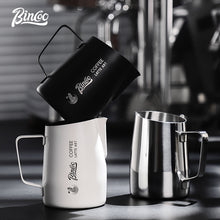 BINCOO Swan Latte Art Vat Pointed-mouth Embossed Coffee Pull Flower Cup Milk Jar Milk Foam Cup for Household Office and Coffee Shop 420ML