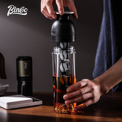 BINCOO Ice Crystal Cold Brew Mug Coffee Cold Brew Pot Tritan Mug Portable Mug Suitable for Home Office Outdoor 600ML