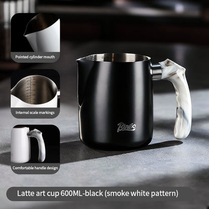 BINCOO Coffee Latte Art Pitcher Spouted Milk Frothing Cup Professional Coffee Milk Frothing Pitcher Coffee Equipment 600ML