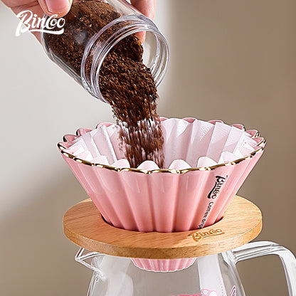 BINCOO Pink Hand Brewing Coffee Set with Manual Grinder Home Coffee Maker Compact Complete Pour-Over Coffee Set