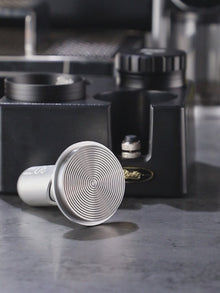 Bincoo GYKF1772 Espresso Coffee Tamper 51mm,30lb Spring-Loaded Calibrated Tamper-Stainless Steel Base Espresso Coffee Tamper for Barista Home Coffee Espresso Accessories (Black, 51mm)