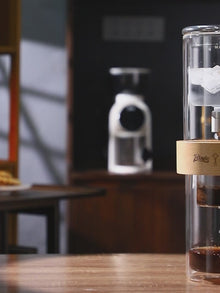 Bincoo GYKF2287 Large Capacity Cold Brew Coffee Pot Double Walled Glass Construction Slow Drip Filtration Perfect for Home Use andBarista